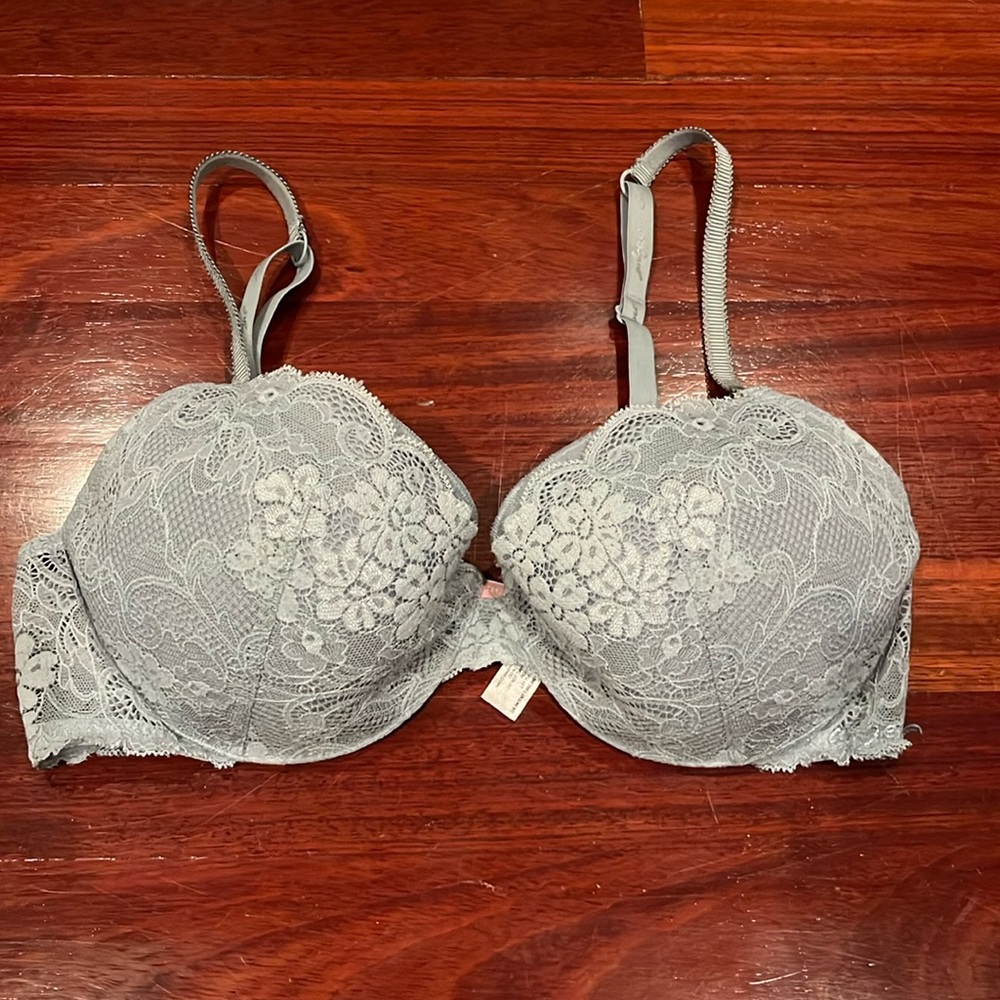 Womens 36d Victoria’s Secret Angels IPEX lined demi lace bra
